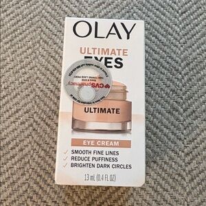 OLAY Ultimate Eyes Cream - NWT